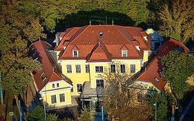 Hotel Albrecht